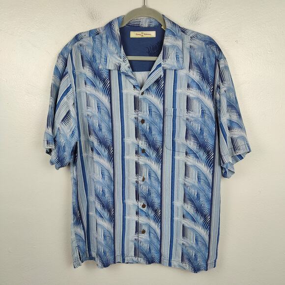 Tommy Bahama Silk Button Up Shirt Mens Large Blue‎ Floral Hawaiian Camp Collar - Picture 1 of 7